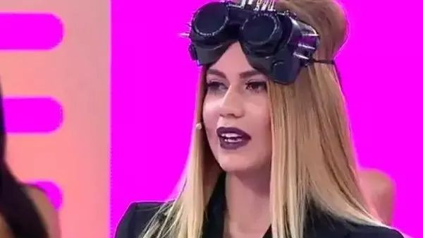 Yoğun bakıma kaldırılan Nihal Candan'ın son haline bakın! 29,5 kiloya düşmüş - Resim: 4