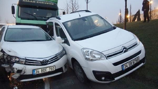 Zincirleme kazaya neden olup kaçtı - Resim: 0