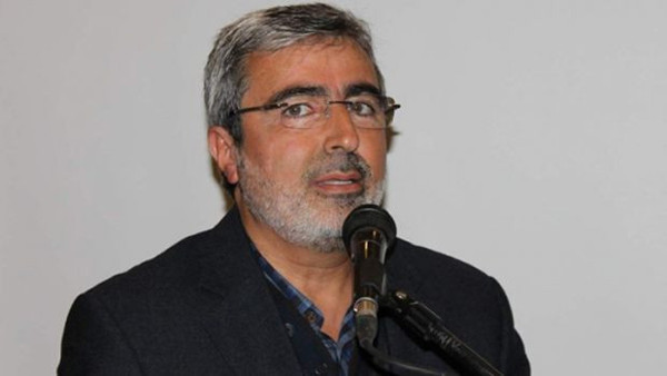 Fadıl Akgündüz 40 yıllık profesörü peygamber torunuyum diye kandırmış - Resim: 0