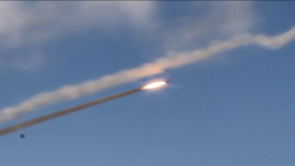 Rusya S-300 hava savunma sistemini çalıştırdı! - Resim: 0