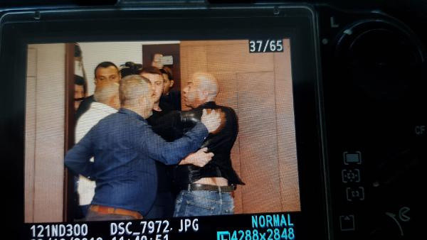 Denizlispor basın toplantısını silahla bastılar - Resim: 0