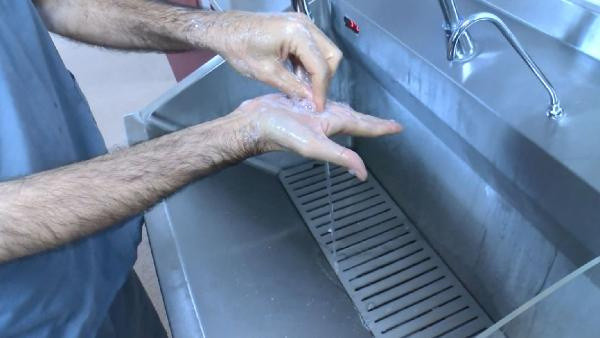 Bilim Kurulu Üyesi Prof. Dr. Yamanel kendini ve ailesini koronavirüsten nasıl koruyor - Resim: 1