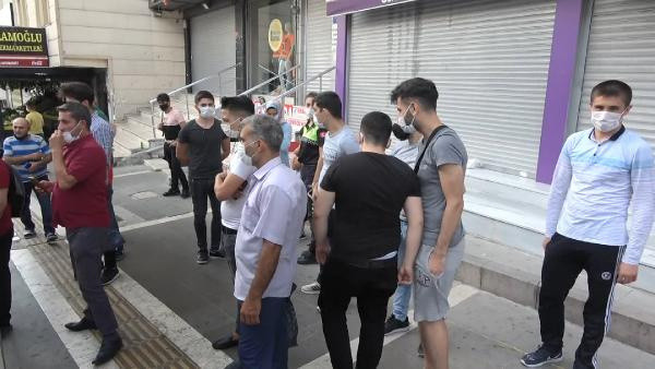 Esenyurt'ta yine aynı manzara! 36 yolcu taşıyan minibüsçüye ceza - Resim: 0