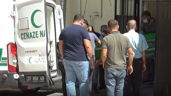 Tek suçu tarlada çalışmaktı! Feci şekilde hayatını kaybetti - Resim: 0