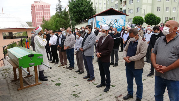 Tokatlı öğretmen öğrencilerine kavuşamadı! Kötü haber geldi - Resim: 0