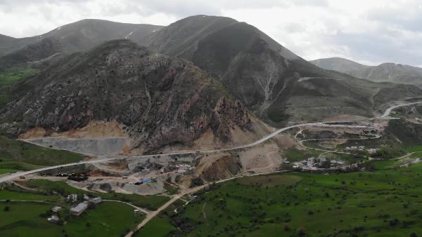 Bayburt'da Kop Dağı Tüneli inşaatında patlama! Çok sayıda yaralı var - Resim: 0