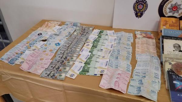 Kütahya'da yüklü miktarda parayla yakalandılar! FETÖ şüphelilerinden 11'i tutuklandı - Resim: 0