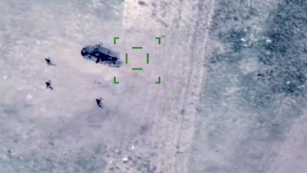 Azerbaycan, Ermenistan'ın ikinci Su-25 savaş uçağını düşürdü - Resim: 1