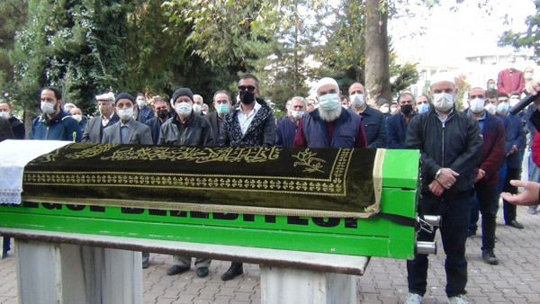 Bursa'da en acı an! İmam gözyaşlarına boğuldu - Resim: 0