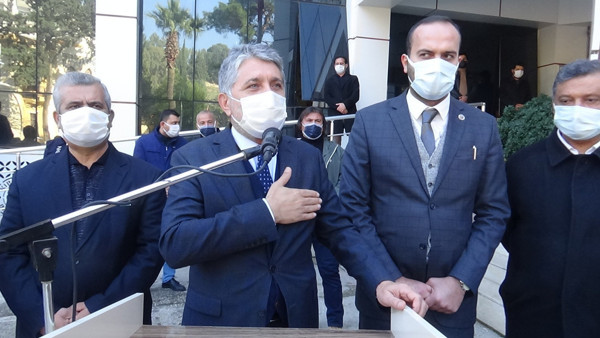 Eski Kırıkhan Belediye Başkanı İsmail Turan koronaya yenildi - Resim: 0