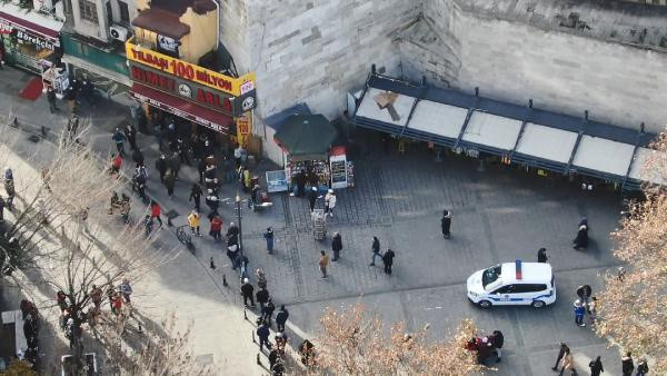 İstanbul'da 6 gün kaldığını duyan akın etti! Metrelerce kuyruk oluştu - Resim: 1