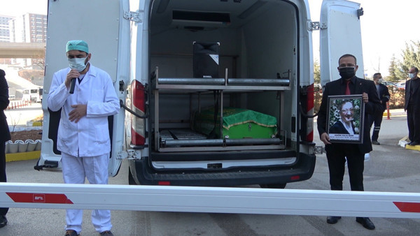 Kırıkkale'de hastalara gözü gibi bakardı! Koronaya yenildi gözyaşları sel oldu - Resim: 0