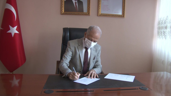 CHP lideri Kemal Kılıçdaroğlu'na tepki gösterdi! Hatay'da okul müdürü 7 maaşını bağışladı - Resim: 0