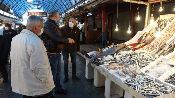Mersin'de gören şaşkına döndü telefona sarıldı: İlk defa denk geldik - Resim: 1