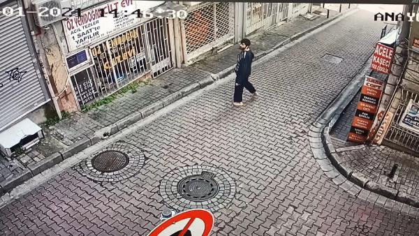 Beşiktaş'ta dehşet! Bir kadın tartıştığı ev arkadaşını göğsünden bıçakladı - Resim: 0