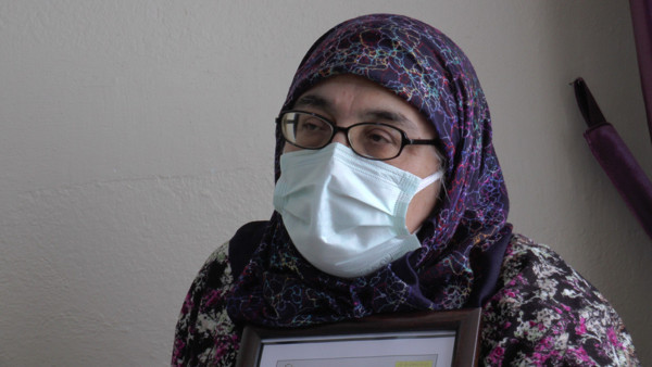 Eskişehir'de şehit annesinden Özgür Özel Yılmaz Büyükerşen'e tokat gibi sözler: Beni neden... - Resim: 1