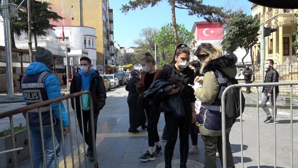 Vakaların zirve yaptığı Samsun'da korkutan manzara! Polisi görünce maske takıyorlar - Resim: 0