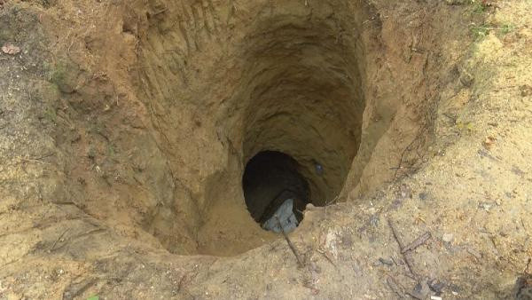 Belgrad Ormanı'nda define avı! Devasa çukur şaşkına çevirdi - Resim: 0