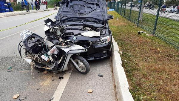 Antalya'da ekmek almaya giden yaşlı adam feci şekilde can verdi - Resim: 0