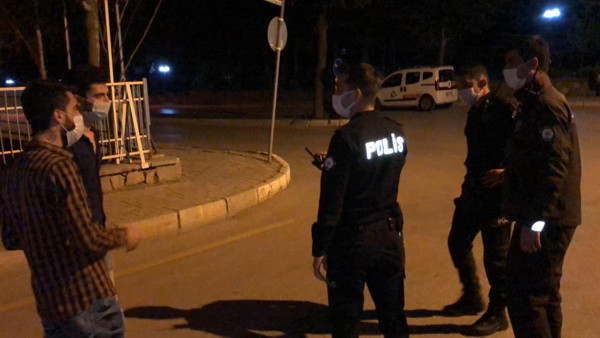 Isparta'da yasağı ihlal etti! 'İnanmazsanız bakın' deyip gösterdi - Resim: 0