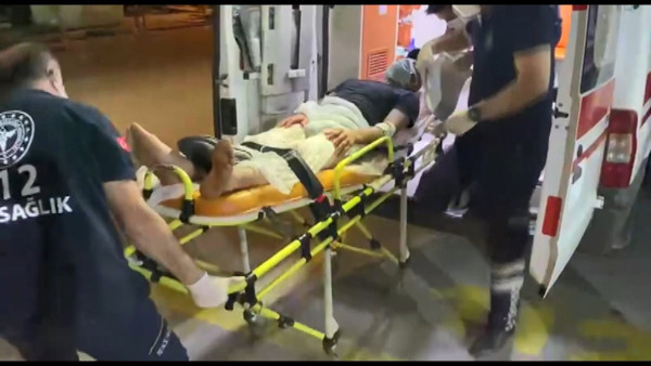 Bursa'da sokak ortasında baltayla dehşeti yaşattı! Sebebi ise bakın ne - Resim: 0