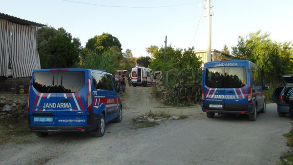 Antalya'da yürek yakan olay! Kızını o halde gören baba sinir krizi geçirdi - Resim: 0