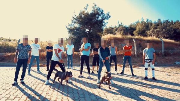 İzmir'de 'Ayrancılar mini Kolombiya'ya baskın! Ele geçirilenler şok etti - Resim: 1