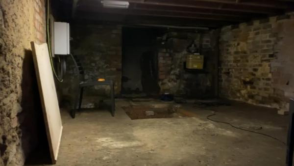 12 kişiyi öldürmüştü! Restoran bodrumunda kazı yapıldı: 53 yıl sonra... - Resim: 2