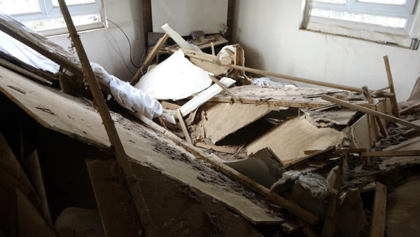 Antalya'da sabah namazı için kalktı! Neye uğradığını şaşırdı: Deprem oluyor zannetti - Resim: 0