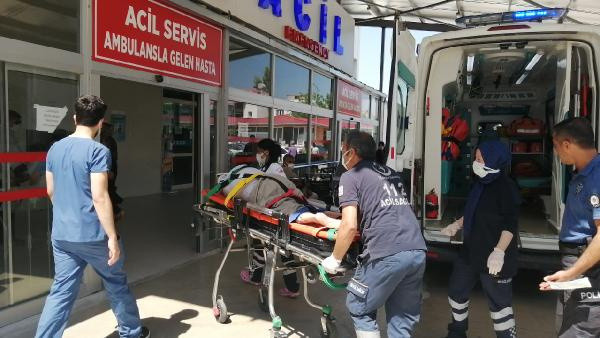 Adana'daki kazada görenleri şaşkına çeviren görüntü! Sünger yatakla... - Resim: 1