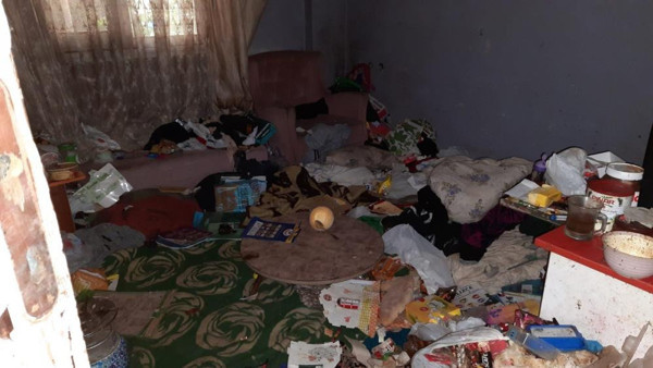 Kocaeli'de kötü koku ekipleri harekete geçirdi! Eve giren şok oldu - Resim: 0