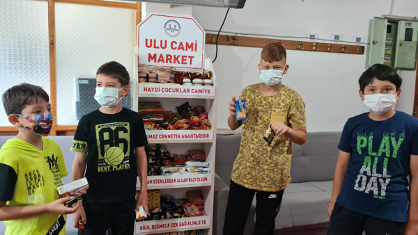 Zonguldak'ta gören şaştı kaldı! Bu markette para geçmiyor - Resim: 1