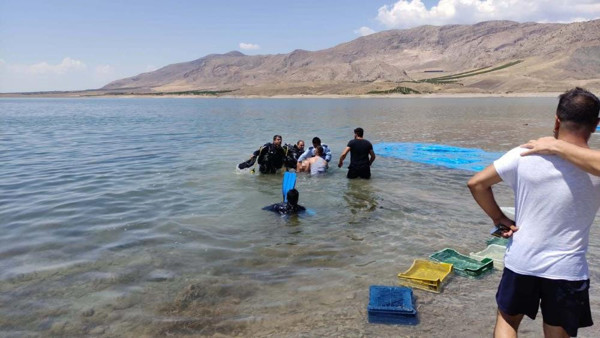 Malatya'da kayısı kasası yıkarken gözden kayboldu! Acı haber geldi - Resim: 0