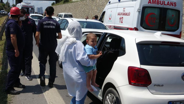 İstanbul'da feci kaza! Her şey saniyeler içinde oldu: Bomba patlar gibi - Resim: 0