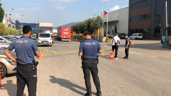 Kocaeli'de iş çıkışı hayatının şokunu yaşadı! Kanlar içinde kaldı - Resim: 0