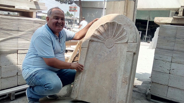 Denizli'de çekiç çivi kullanıp yapıyor! Eserleri görenleri büyüledi - Resim: 0