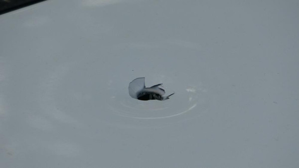 Diyarbakır'da gelen sesle şaştı kaldı! Aracın tavanına bakınca şoka girdi - Resim: 0