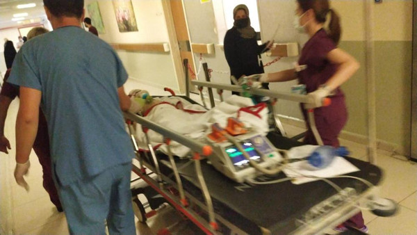 Bursa'da pencereden bakıyordu! Beton zemine çakıldı - Resim: 0