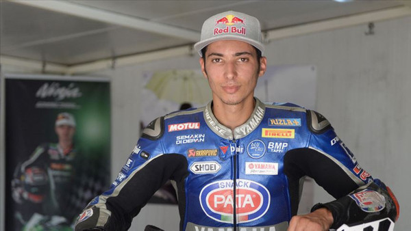 Toprak Razgatlıoğlu İspanya'da üçüncü oldu - Resim: 0