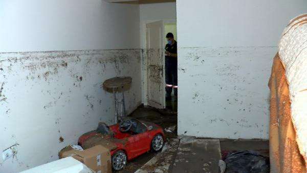 Ankara'da dere yatağı kenarındaki binaları su bastı! Daha önce de olmuş - Resim: 0