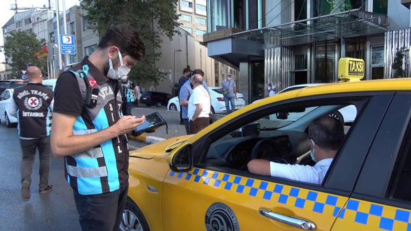 İstanbul'da kurallara uymadılar! Taksicilere ceza yağdı - Resim: 0