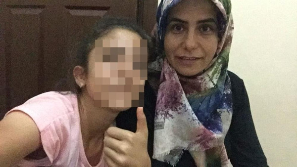 Antalya'da 3 çocuk annesi kayıp kadın 2 gün sonra bakın nerede bulundu - Resim: 2