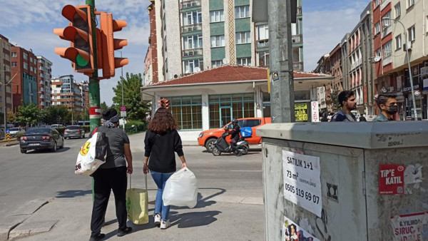 Eskişehir'de 63 dairesi olan adam isyan etti: En az 6 bin lira çöpe atıyorsun - Resim: 0