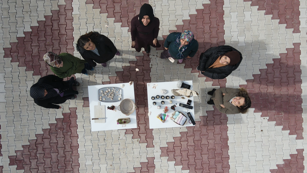 Afyon’un üreten kadınları 4 milyon lira ciroya koşuyor - Resim: 2