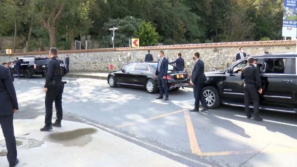 Cumhurbaşkanı Erdoğan konvoyu durdurdu: Kasımpaşa'da beraberdik - Resim: 0