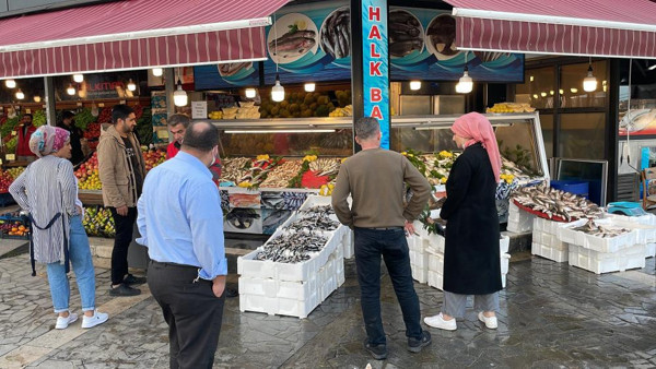 Hamsinin boyu 13 cm'ye çıktı! Vatandaş tezgaha koştu: İşte fiyatı... - Resim: 1