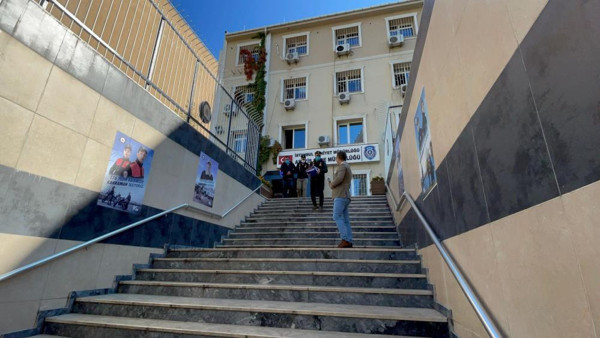 Adana'da ihtiyarlar çetesi kabusu! Namaza kalkınca fark etti görünce şok oldu - Resim: 1