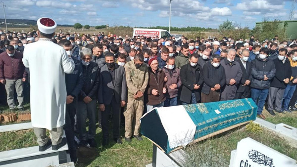 İstanbul'da köpek kavgası cinayetle sonuçlandı! Ölü ve yaralılar var - Resim: 0