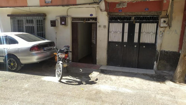 Gaziantep'te eşinin isteğini duyunca 12 yerinden bıçakladı: Günahtır, yazıktır - Resim: 0