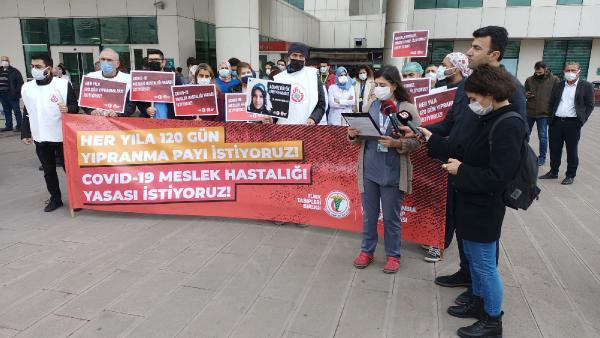 İstanbul'da sağlık çalışanları eylem yaptı! 'Kovid-19 meslek hastalığı olsun' talebi - Resim: 0